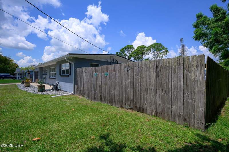 3 bedroom Single Family Residence at 215 Cumberland Avenue, Ormond Terrace, Ormond Beach — photo 5