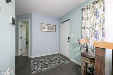 215 Cumberland Avenue, Ormond Beach FL - photo 7 of 41