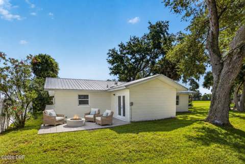 5464 Riverside Drive, Port Orange FL - photo 6 of 52