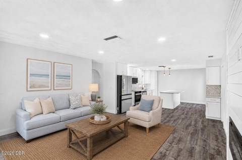 5464 Riverside Drive, Port Orange FL - photo 8 of 52