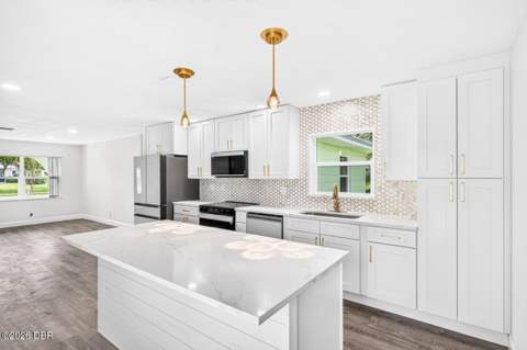 5464 Riverside Drive, Port Orange FL - photo 20 of 52