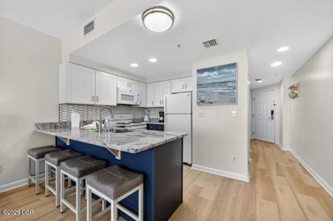 300 N Atlantic Avenue #1409, Daytona Beach FL - photo 7 of 35