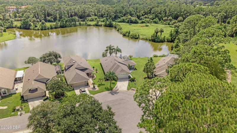 2 bedroom Single Family Residence at 289 Braeburn Circle, Indigo, Daytona Beach — photo 2