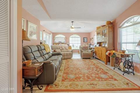 289 Braeburn Circle, Daytona Beach FL - photo 11 of 33