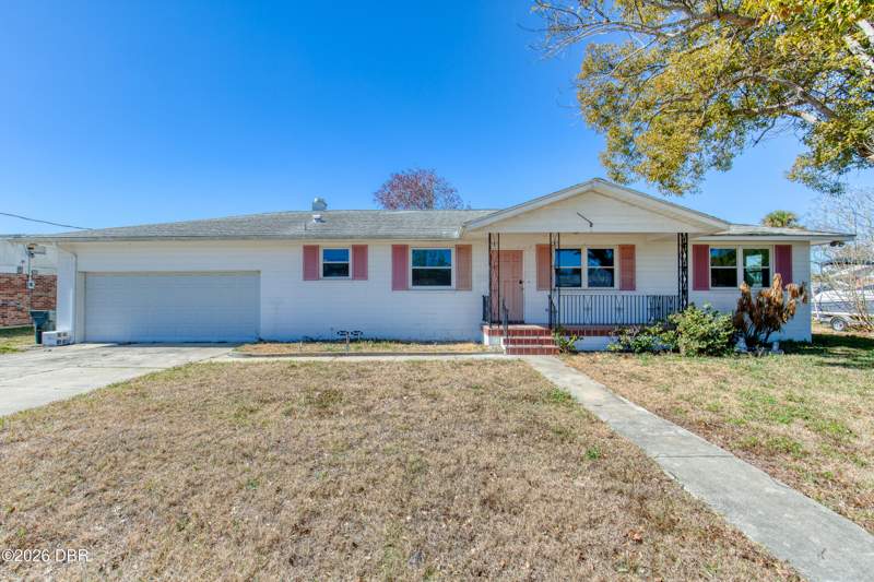 3 bedroom Single Family Residence at 884 E Coquina Drive, Coquina Lake, Daytona Beach — photo 4
