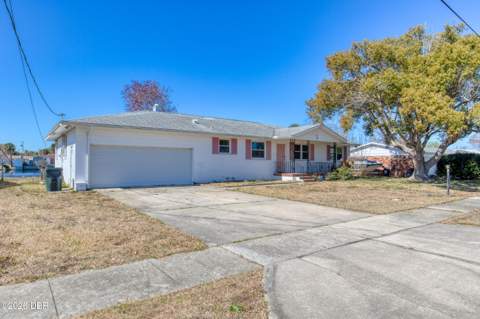 884 E Coquina Drive, Daytona Beach FL - photo 6 of 61