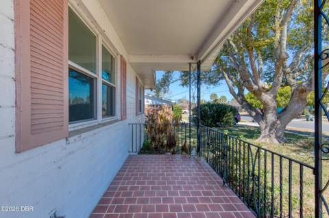 884 E Coquina Drive, Daytona Beach FL - photo 9 of 61