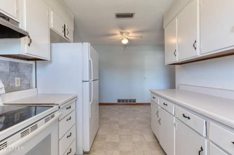 884 E Coquina Drive, Daytona Beach FL - photo 15 of 61