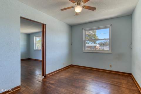 884 E Coquina Drive, Daytona Beach FL - photo 17 of 61