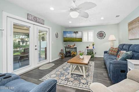461 Andrews Street, Ormond Beach FL - photo 17 of 65