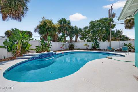 102 Essex Drive, Ormond Beach FL - photo 17 of 22