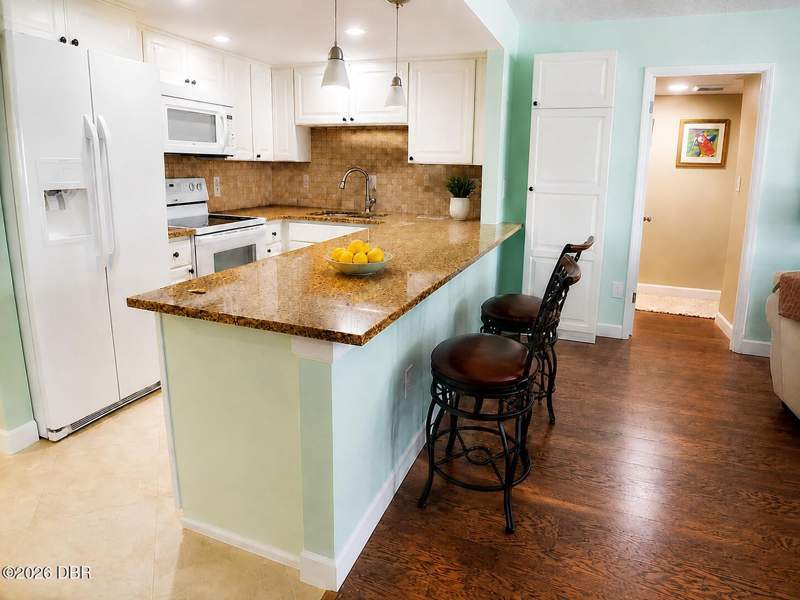 3 bedroom Condominium at 2947 S Atlantic Avenue #706, Oceans Seven Condo, Daytona Beach — photo 3