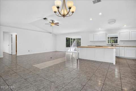 11 Sweet Bay Drive, Palm Coast FL - photo 13 of 43
