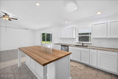 11 Sweet Bay Drive, Palm Coast FL - photo 14 of 43