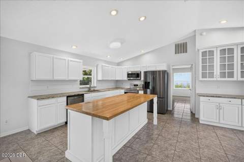 11 Sweet Bay Drive, Palm Coast FL - photo 15 of 43