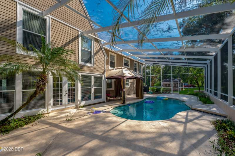 6 bedroom Single Family Residence at 2081 Pennsylvania Drive, Country Club, DeLand — photo 3