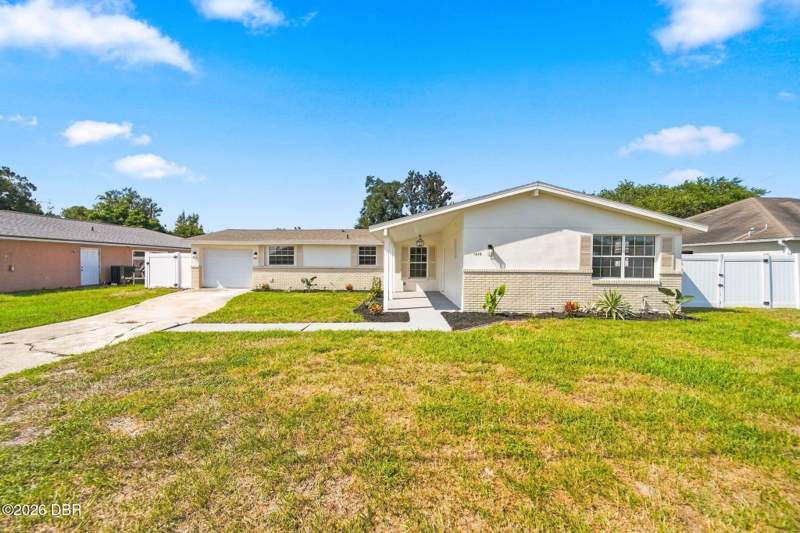 3 bedroom Single Family Residence at 1280 Saxon Boulevard, Deltona Lakes, Deltona — photo 3