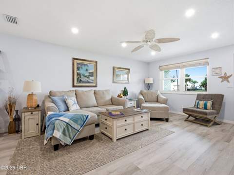 1210 Thompson Place, Daytona Beach FL - photo 9 of 66