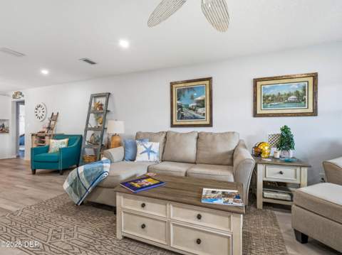 1210 Thompson Place, Daytona Beach FL - photo 10 of 66