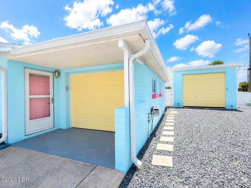 2 bedroom Single Family Residence at 2 Sunny Shore Drive, Sunny Shores, Ormond Beach — photo 3