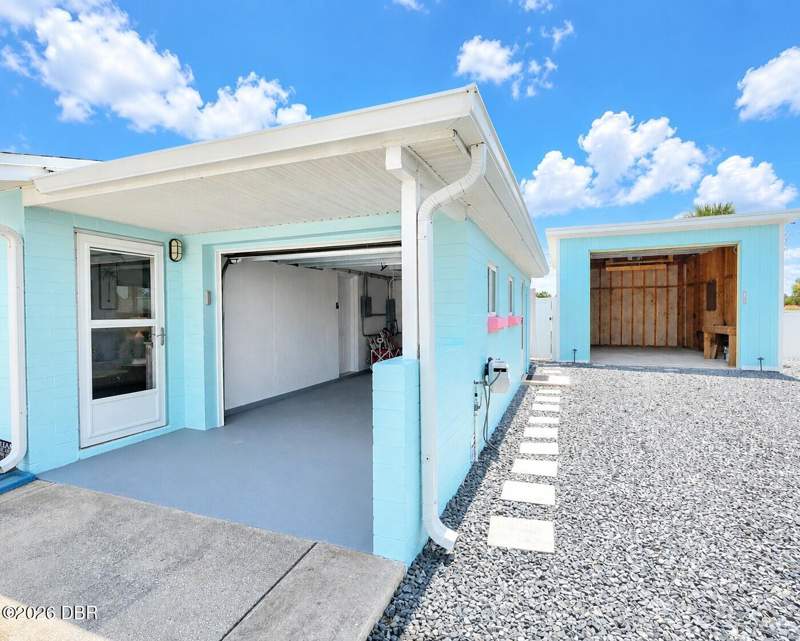 2 bedroom Single Family Residence at 2 Sunny Shore Drive, Sunny Shores, Ormond Beach — photo 4