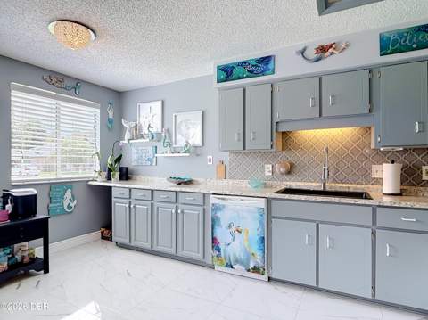 807 Little Town Road, Port Orange FL - photo 8 of 44