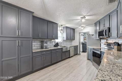 1629 Orange Tree Drive, Edgewater FL - photo 15 of 59