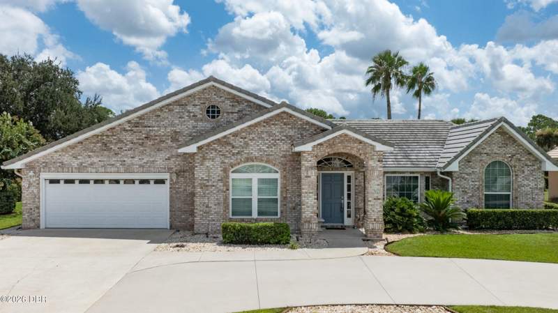 3 bedroom Single Family Residence at 909 Sea Duck Drive, Pelican Bay, Daytona Beach — photo 2