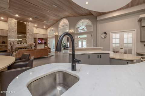 101 N St Andrews Drive, Ormond Beach FL - photo 12 of 45