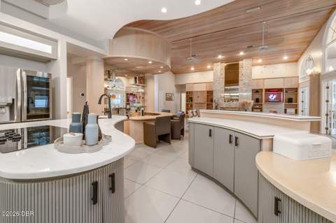 101 N St Andrews Drive, Ormond Beach FL - photo 13 of 45
