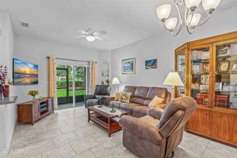 104 Misty Glen Lane, Daytona Beach FL - photo 7 of 39