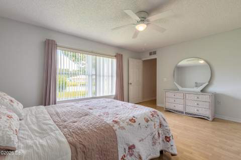 77 Spinnaker Circle, South Daytona FL - photo 14 of 37