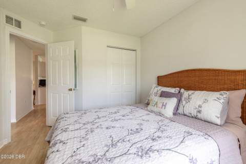 77 Spinnaker Circle, South Daytona FL - photo 17 of 37