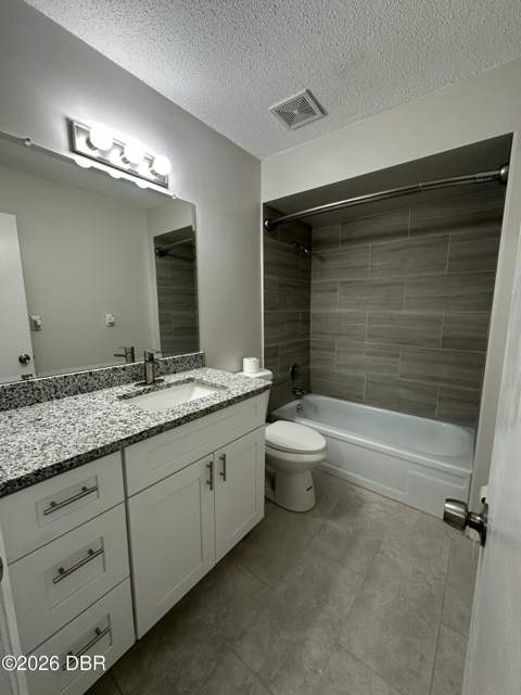 905 Royal Oak Court, Holly Hill FL - photo 7 of 22