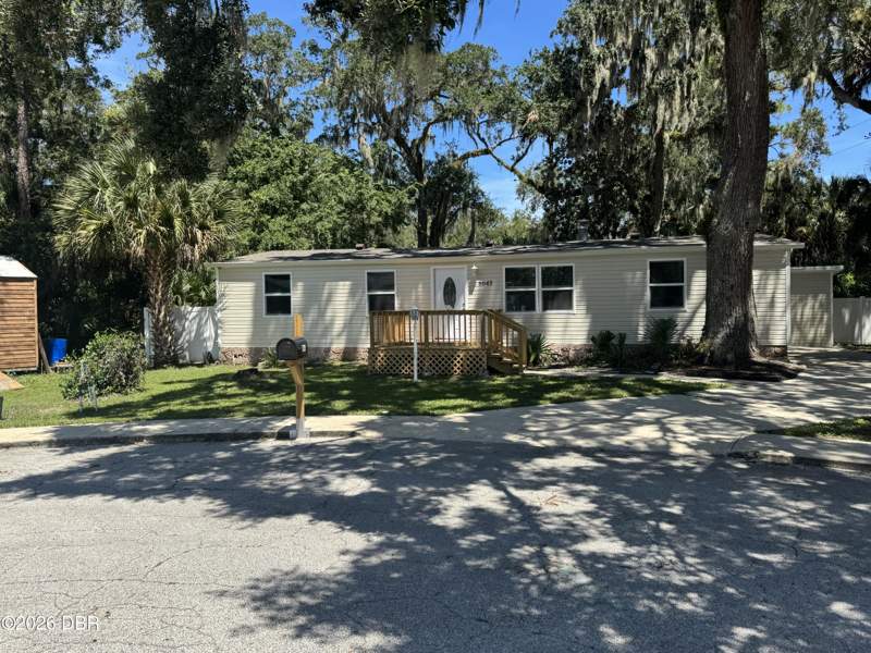 3 bedroom Manufactured Home at 6043 Galien Court, The Cove, Port Orange — photo 2