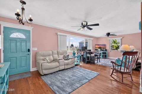 1910 Marilyn Avenue, Daytona Beach FL - photo 6 of 56
