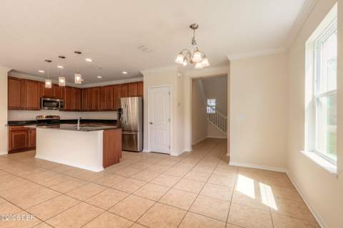 3938 Sunset Cove Drive, Port Orange FL - photo 9 of 54