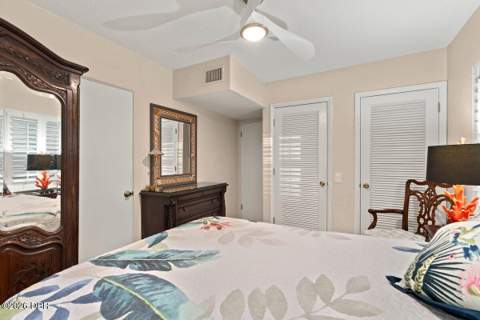 1209 N Halifax Avenue, Daytona Beach FL - photo 16 of 56