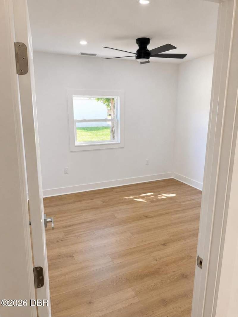 2 bedroom Single Family Residence at 242 Bainbridge Avenue, Holly Hill, Holly Hill — photo 5