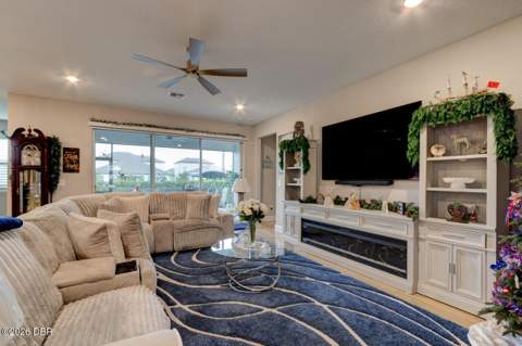 2137 Divot Drive, Daytona Beach FL - photo 16 of 34