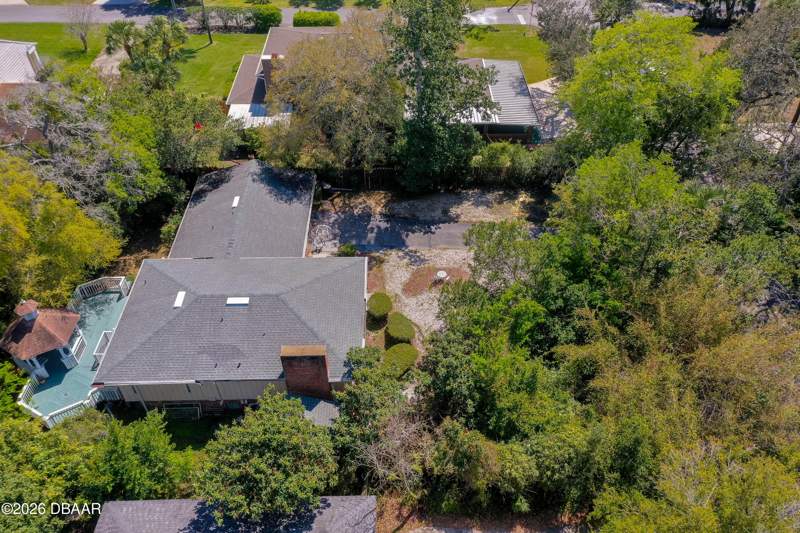 4 bedroom Single Family Residence at 203 Grove Street, Ormond Beach, Ormond Beach — photo 2