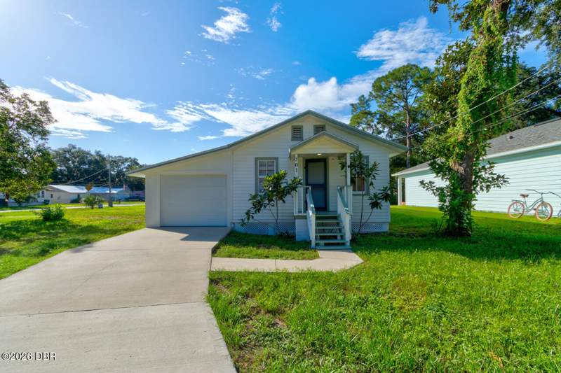 3 bedroom Single Family Residence at 701 Flomich Street, Holly Hill, Holly Hill — photo 5
