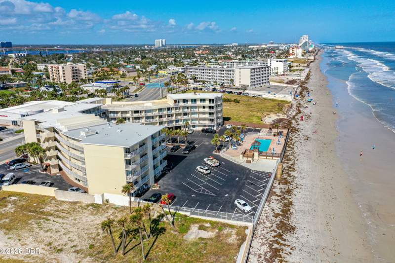 0 bedroom Condotel at 1233 S Atlantic Avenue #526, Sea Dip Resort, Daytona Beach — photo 4