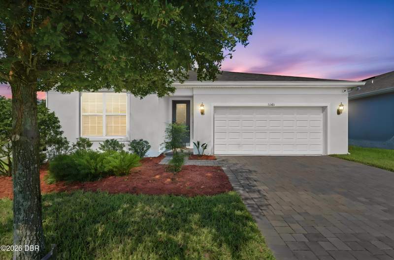 3 bedroom Single Family Residence at 3545 Treetop Street, DeLand, DeLand — photo 2