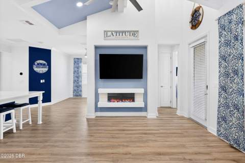 329 Pop Top Lane, Daytona Beach FL - photo 9 of 49