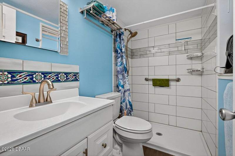 2 bedroom Condominium at 2750 Ocean Shore Boulevard #35, Villa Sereno, Ormond Beach — photo 4