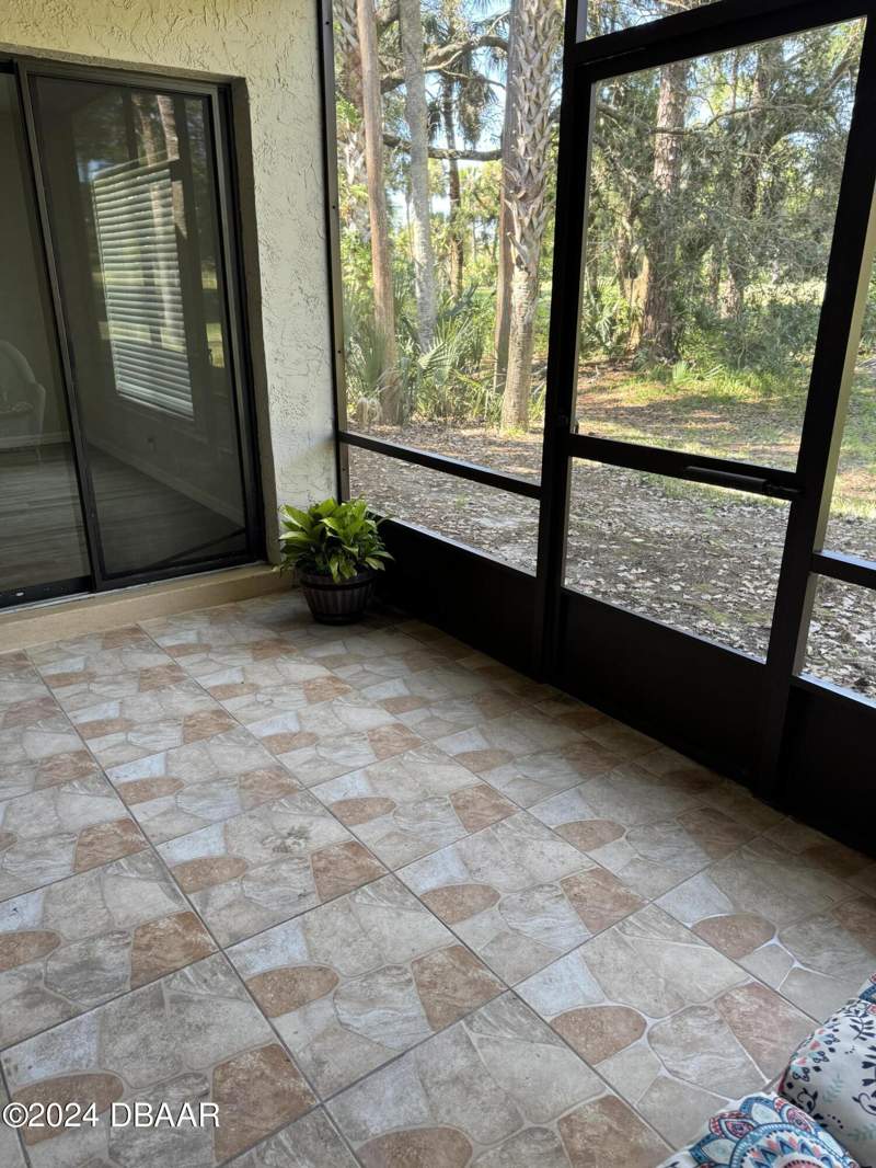 2 bedroom Condominium at 348 Bob White Court #119a, Pelican Bay, Daytona Beach — photo 4