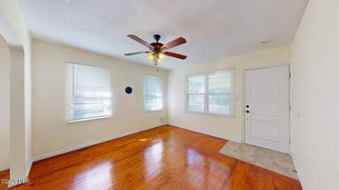 125 N Caroline Street, Daytona Beach FL - photo 6 of 26