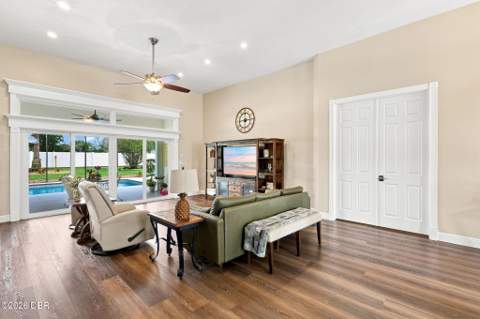 6064 Sabal Hammock Circle, Port Orange FL - photo 19 of 49