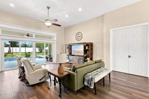 6064 Sabal Hammock Circle, Port Orange FL - photo 20 of 49